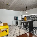 Portosoul Trindade شقة *